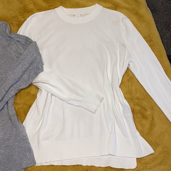 TWO FOR ONE H&M LONG SLEEVE SHIRTS/SWEATERS - Picture 4 of 7